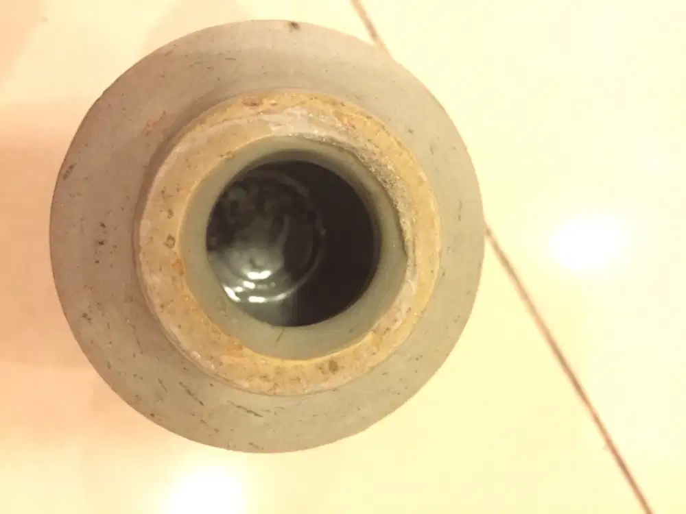 GUCI KERAMIK PORSELEN ANTIK