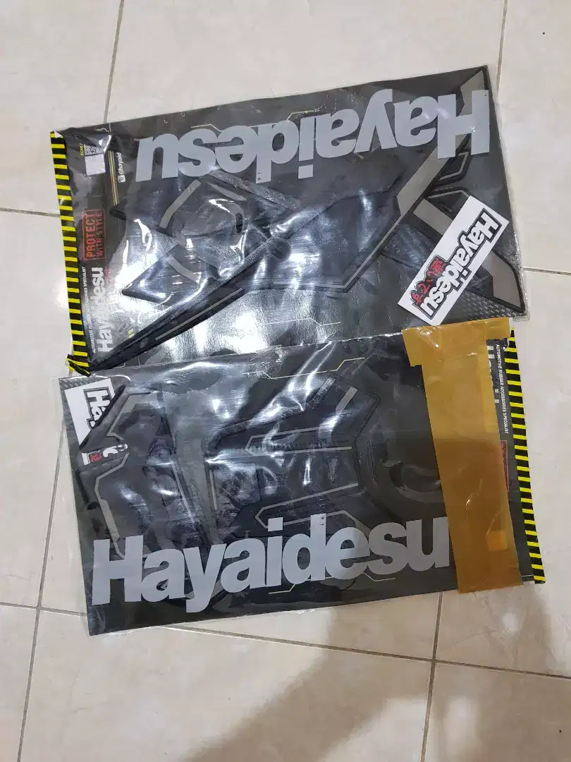 Hayaidesu body protector deck package adv 150 abu abu