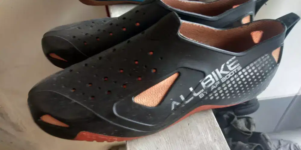 Sepatu allbike apboots size 43
