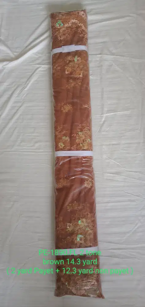 BAHAN PAKAIAN WANITA