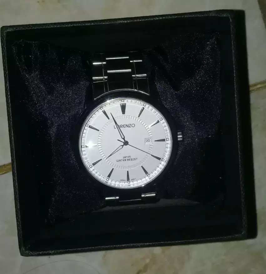 Jam Pria Lorenzo Original