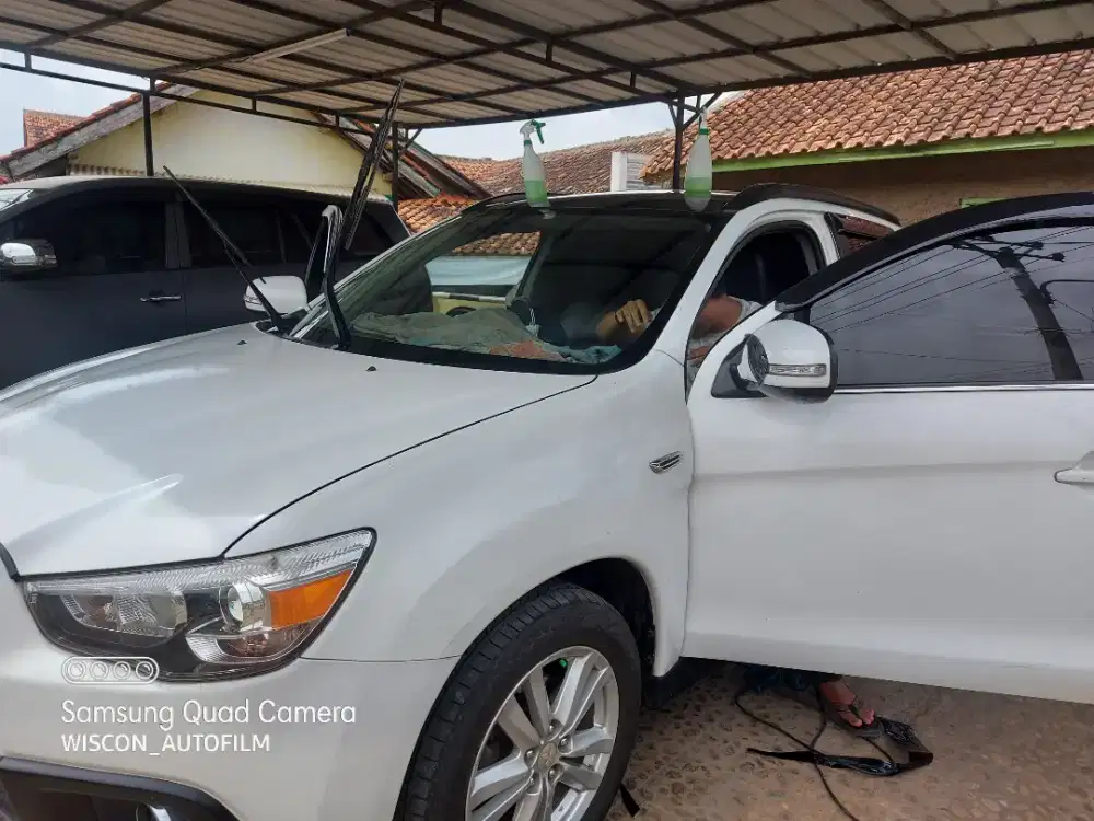 kaca film mobil panggilan