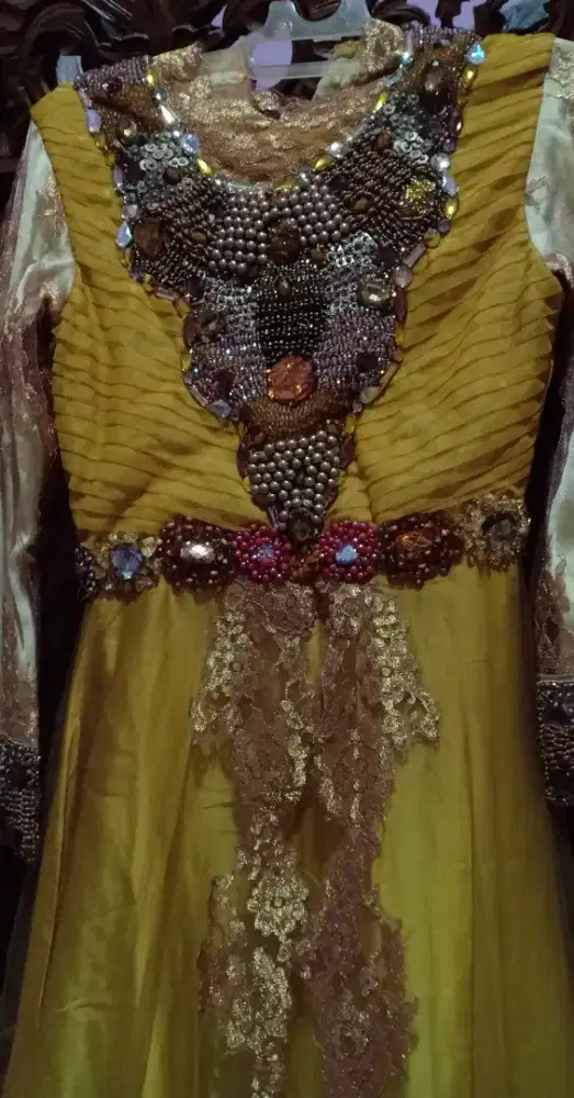 Dress Cantik dg Payet Batu Susun &  Mutiara Tabur d bag Dada & Tangan