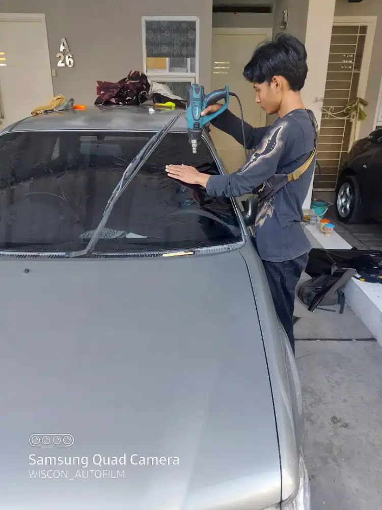 pasang kaca film mobil panggilan