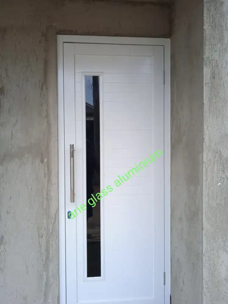 KUSEN PINTU ALUMINIUM
