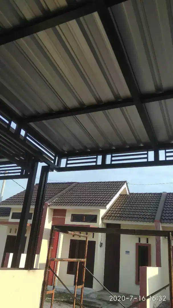 Kanopi sepandek dg rangka besi