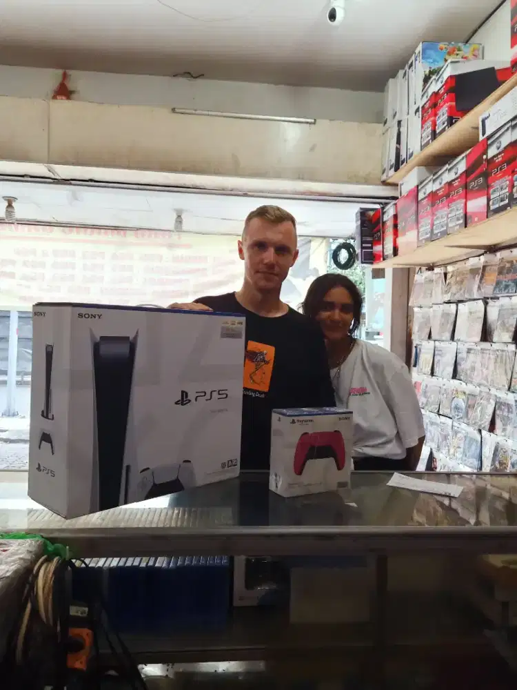 PS5 NEW SLIM DISC,GARANSI RESMI SONY INDONESIA