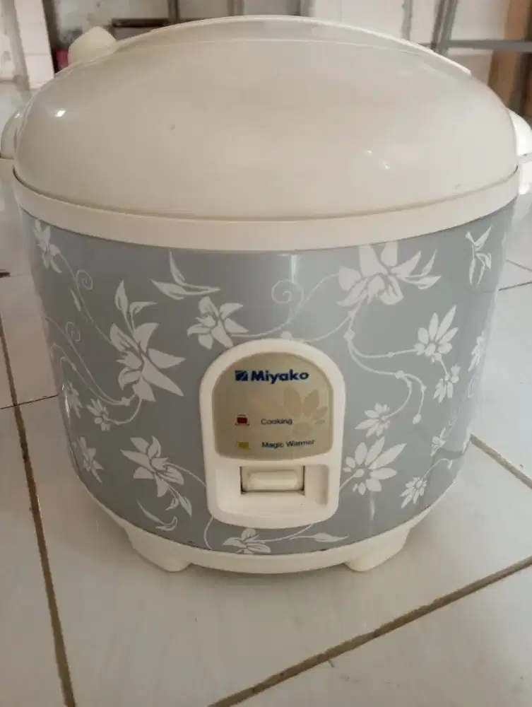 Di Jual Penanak Nasi MIYAKO