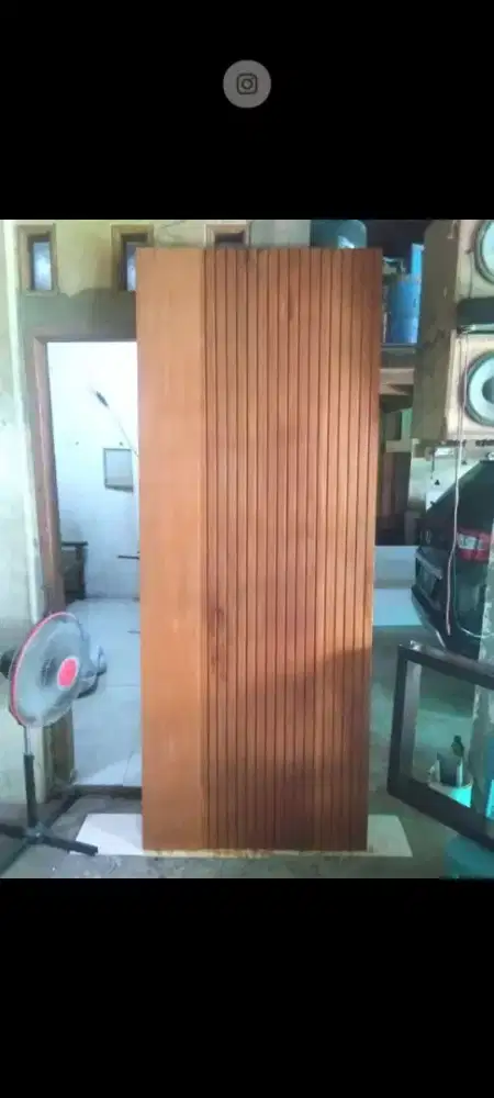 Pintu blok rata rangka