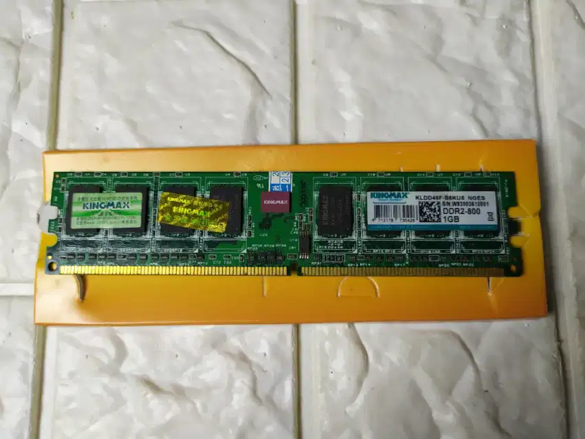 MEMORY RAM DDR2 1GB