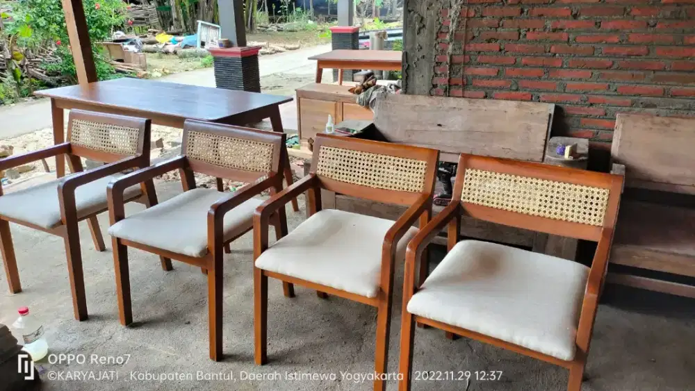 Set meja makan kombinasi rotan