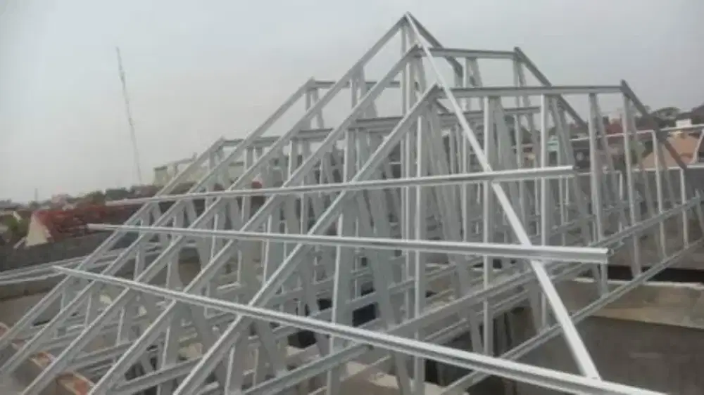 ATAP BAJA RINGAN TERPASANG PLUS BAHAN