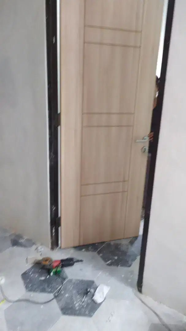 Pintu minimalis (pintu hpl)