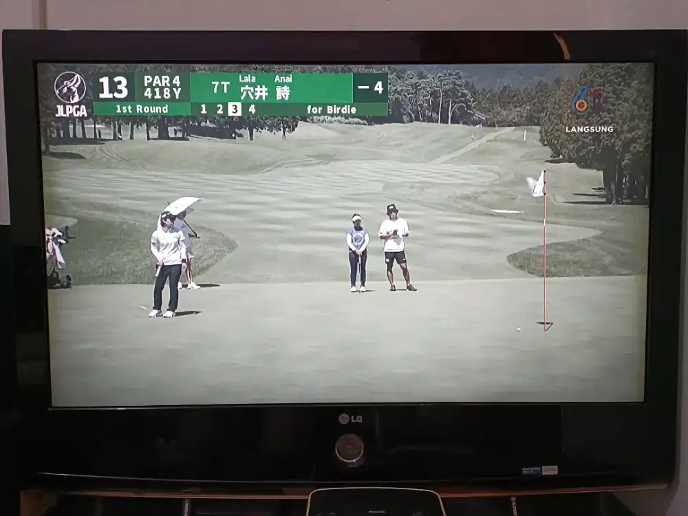 LCD LG Scarlet 37 inch Analog + remote asli dari LG