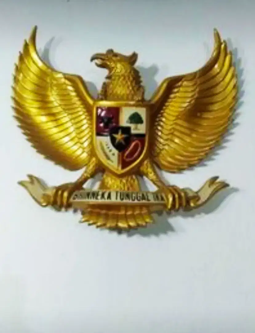Pajangan Dinding - Lambang Burung Garuda (ukuran 40cm X 50cm)