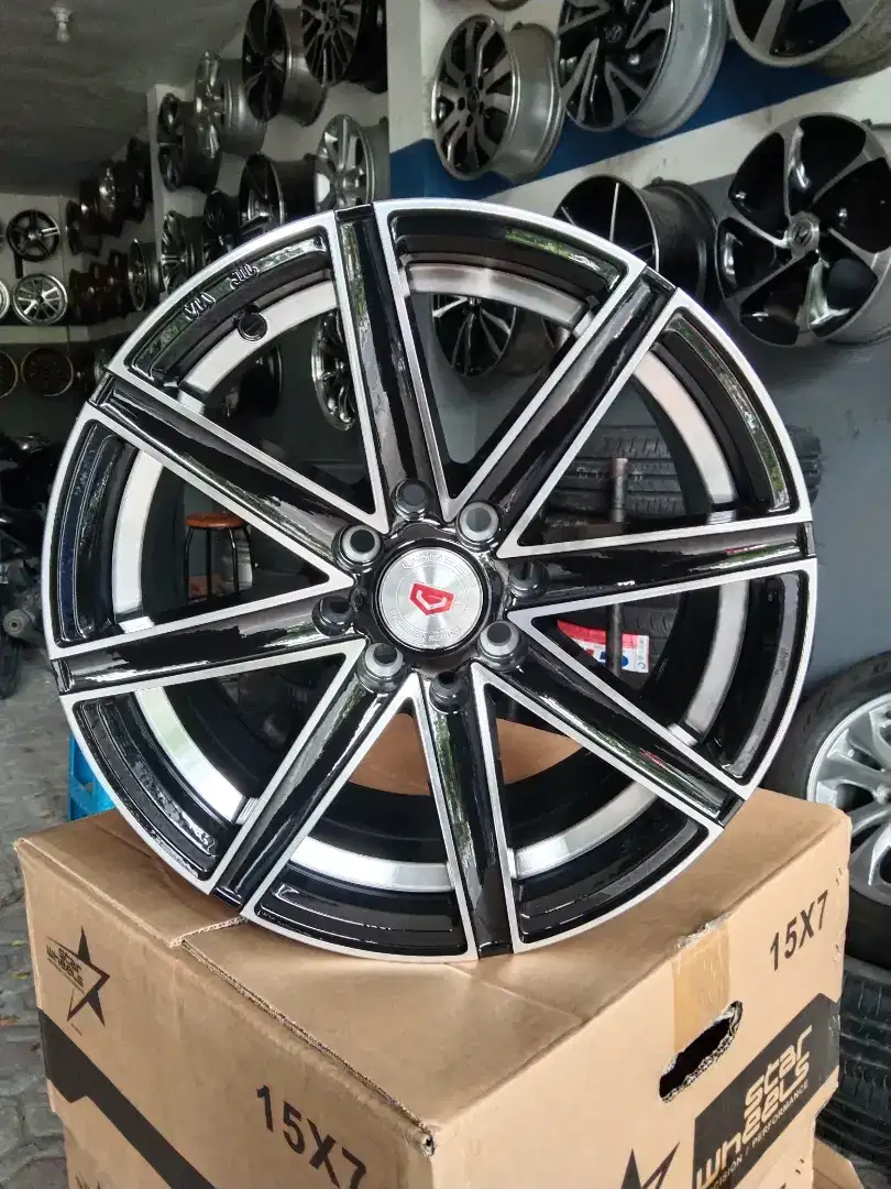 VELG VOSSEN R15 PCD 4X100/114 LEBAR 7RATA ET 38 ADA 4PCS