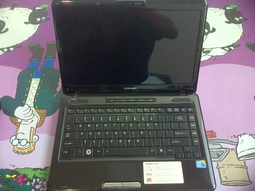 DIBELI LAPTOP BEKAS SEGALA KONDISI