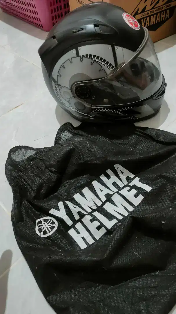 Helm full face YAMAHA