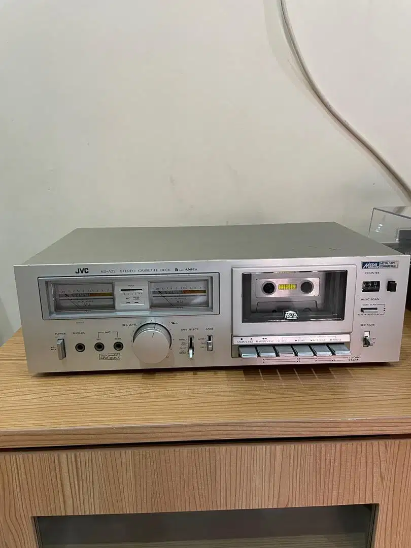 Tape Deck (Stereo Cassette Deck) KD-A22