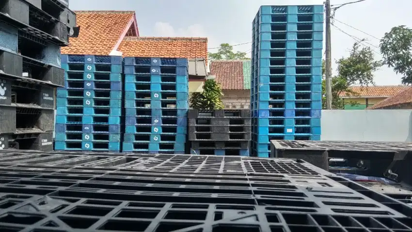 Jual beli palet plastik bekas dan baru semua ukuran harga murah