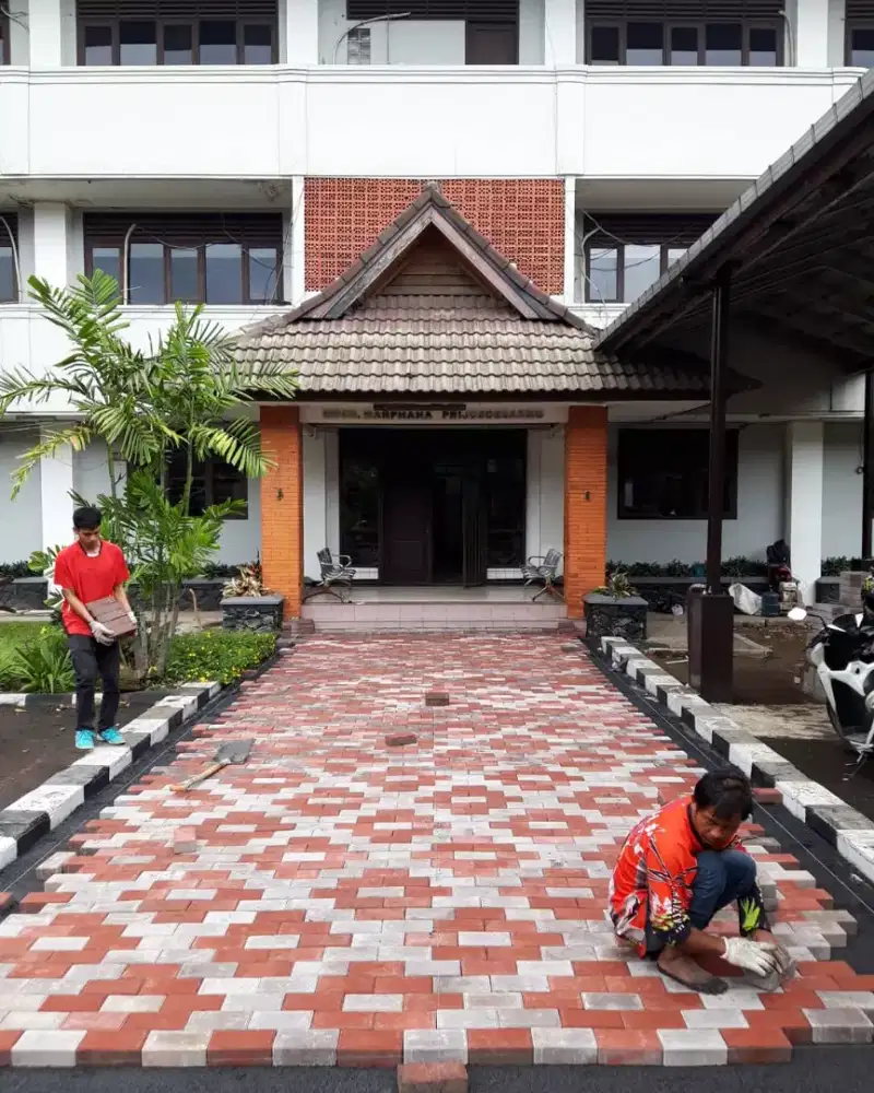 Paving Block Ketebalan Maksimal 6cm &amp; 8cm Press Hydraulic