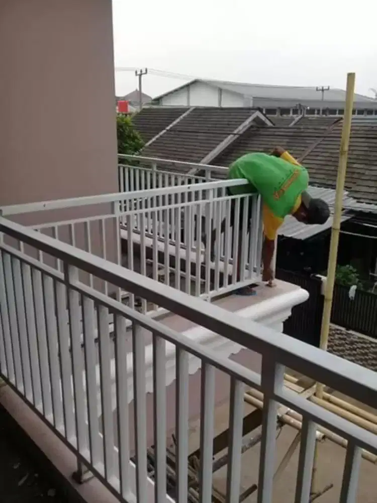 Bengkel las pintu pagar