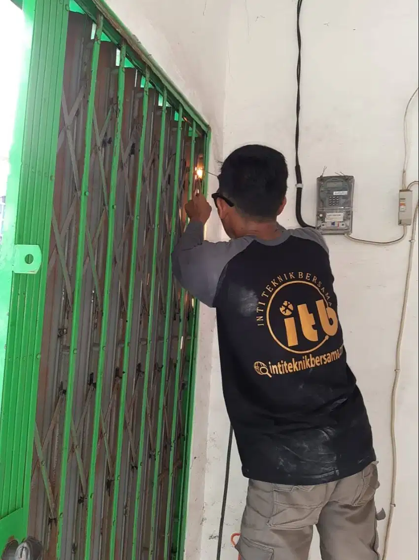 folding gate jakarta
