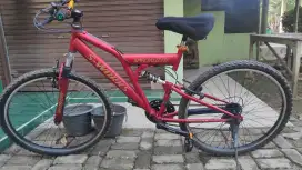 SEPEDA GUNUNG 26 inch sudah Ganti warna dll