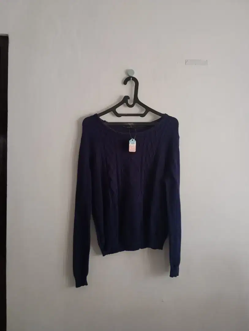 Sweater kepang the executive