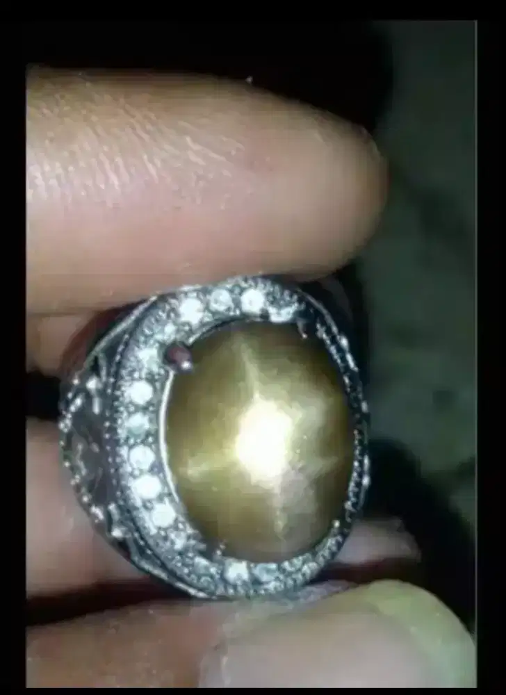 Batu brown sunstone