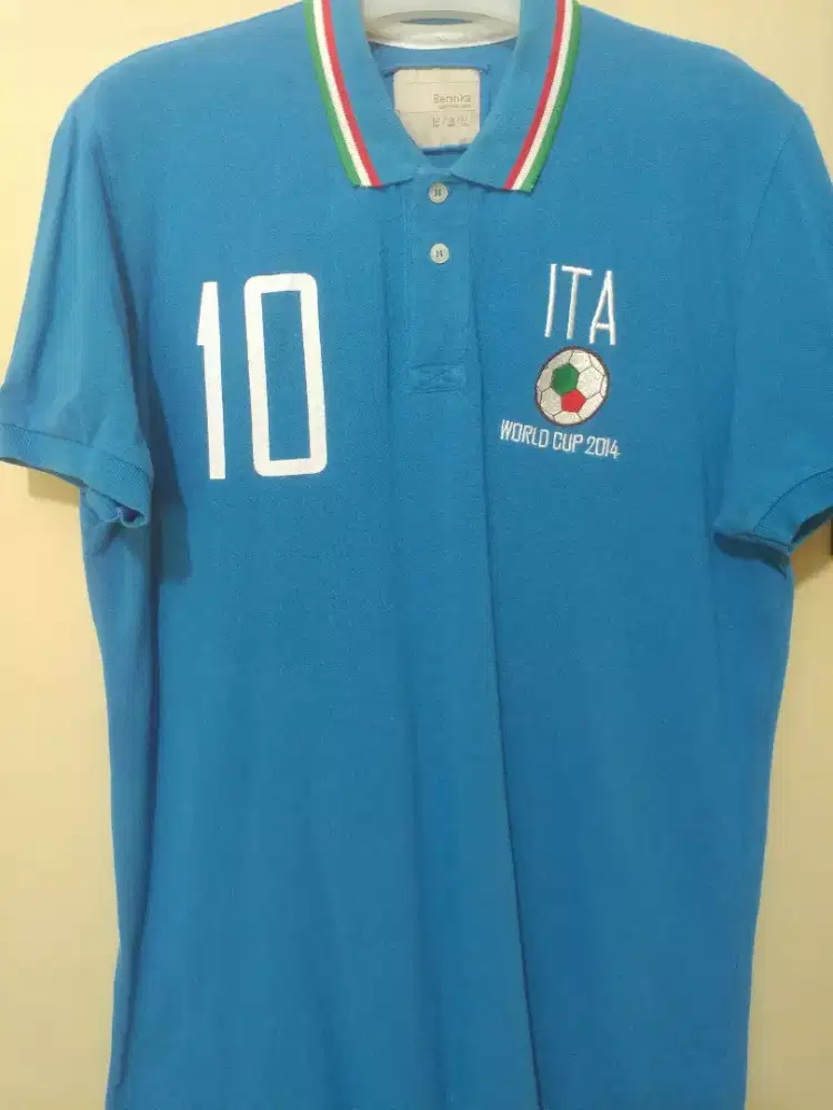 T-shirt BERSHKA original