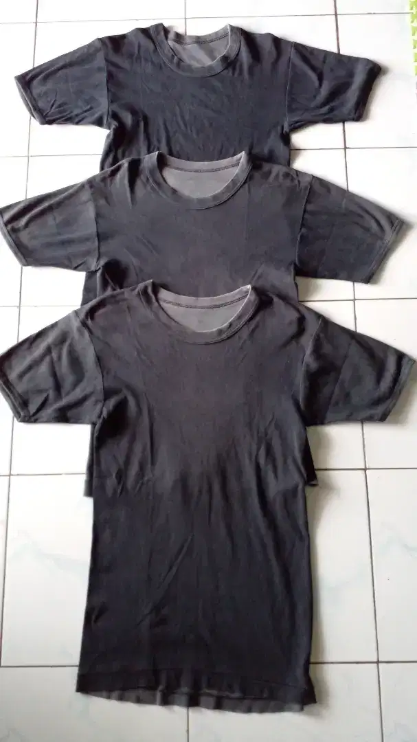 Kaos polos cowo