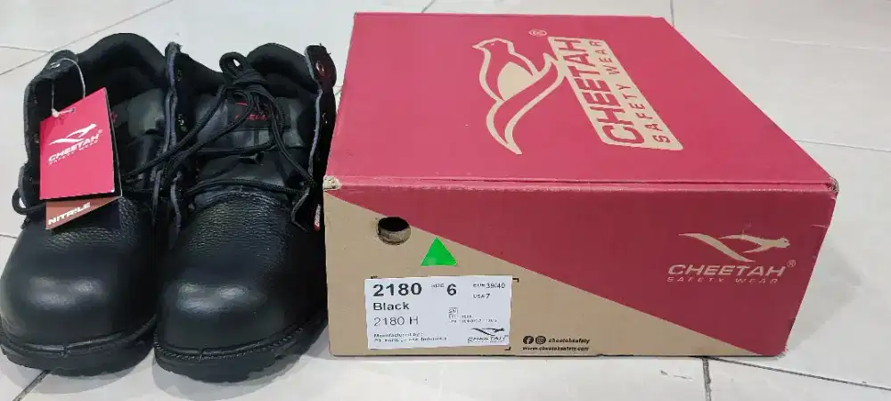 Sepatu Cheetah Safety Wear