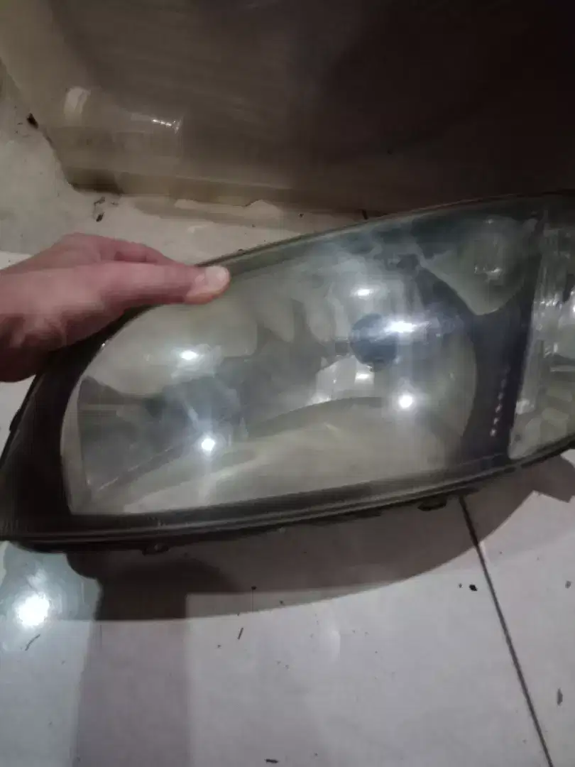 lampu vios 2004 sebelah kiri