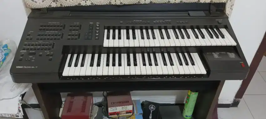 Yamaha Electone EL 7