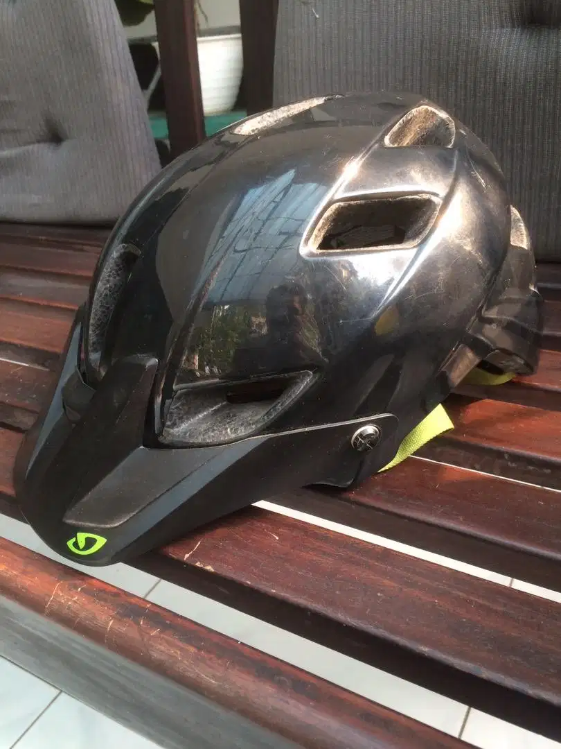 GIRO MTB Helmet size 55-59cm Great Mint Condition Helm Sepeda MTB