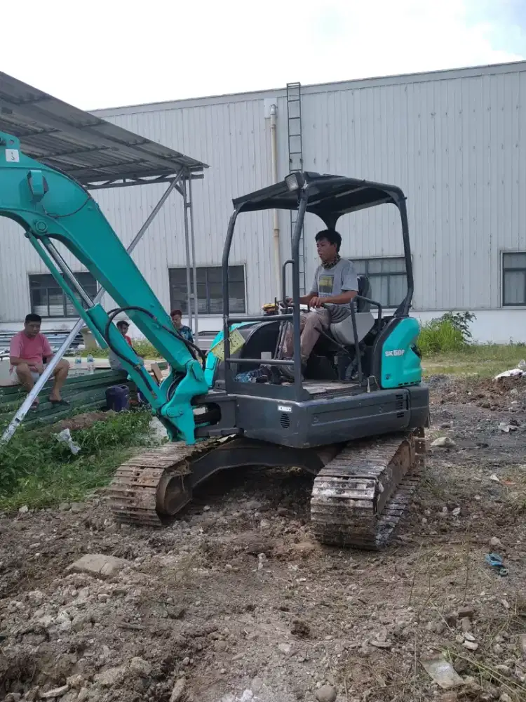 Dozer wales breaker excavator becko pc50 75 dump truck crane vibro