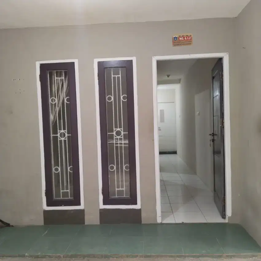 RUMAH KONTRAKAN MASUK MOBIL  Aman 2 kamar Bulanan strategis jak sel