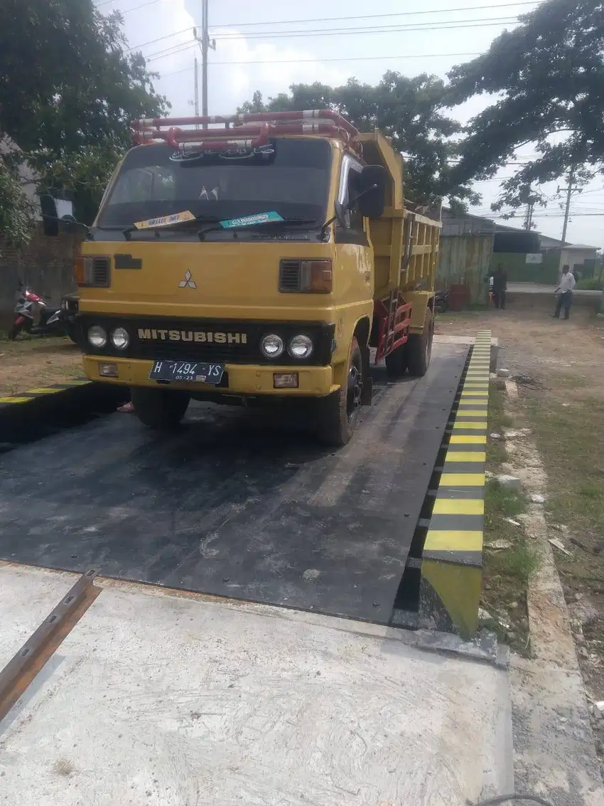 Jembatan Timbang Truk Gunung Kidul