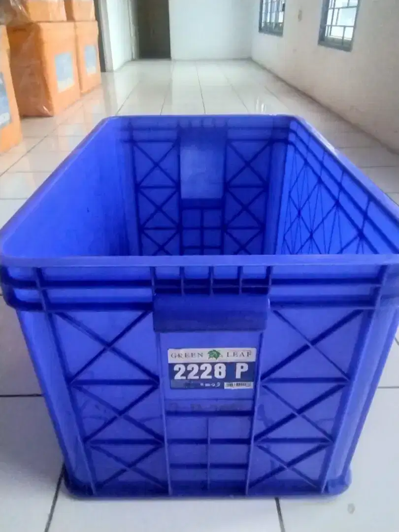 Container 2228 P Green Leaf.  Container Industri Serbaguna