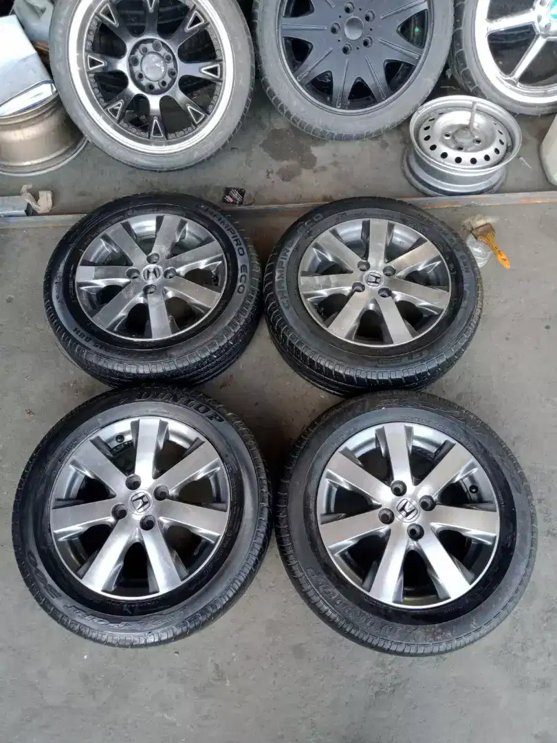 Velg oem freed r15 4x100 sepaket ban