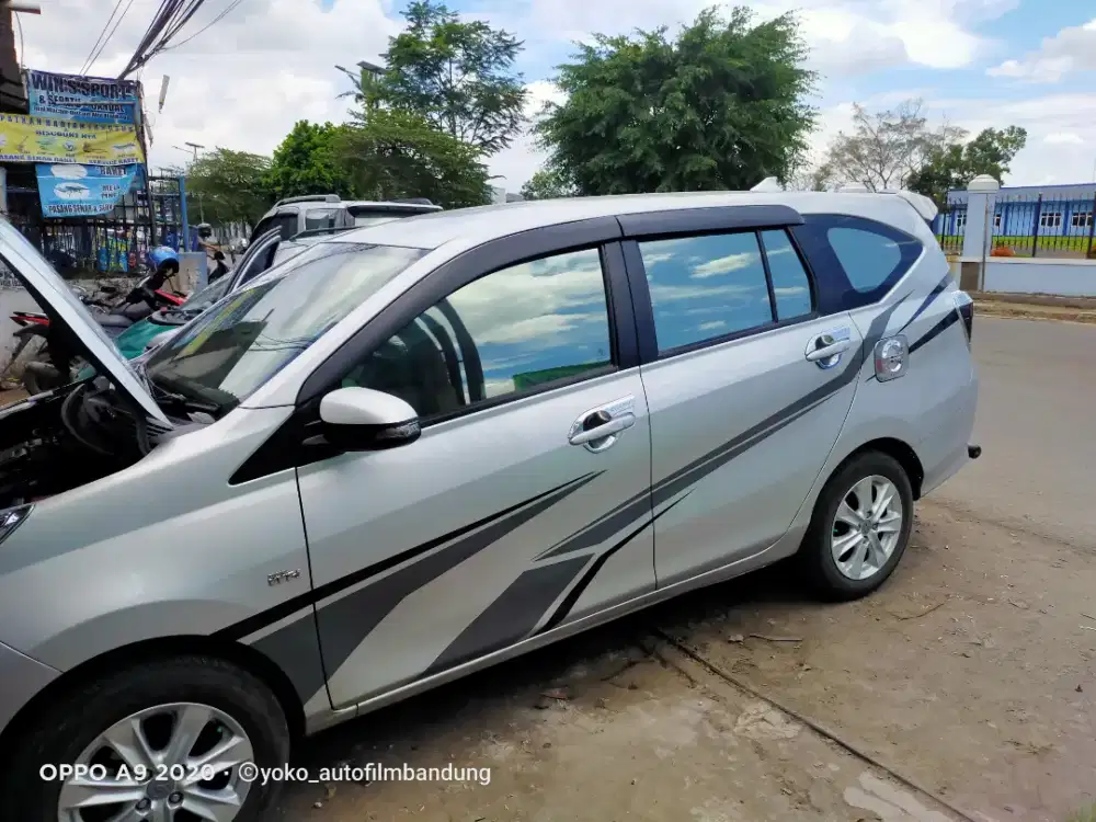 Kaca film mobil murmer adem bergaransi