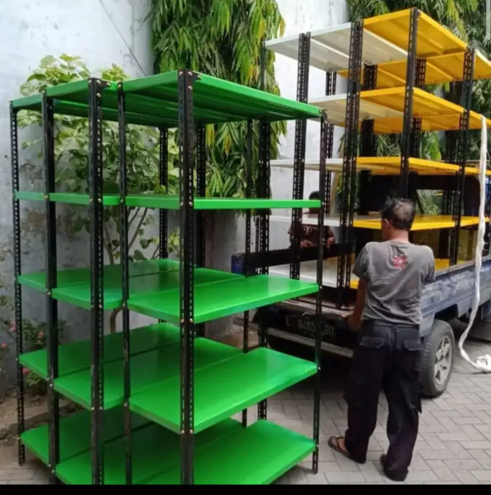 Rak besi, rak besii kota malang