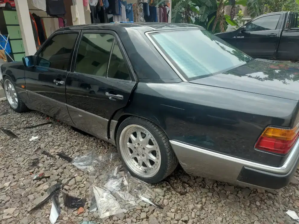 kaca film mobil tolak panas maksimal