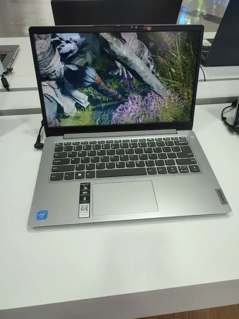 Cicilan Laptop Lenovo Murah Ram 8GB