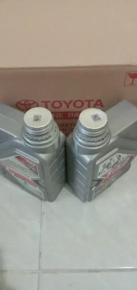 OLI MESIN TOYOTA ORIGINAL TMO 10W-30 MANTAP