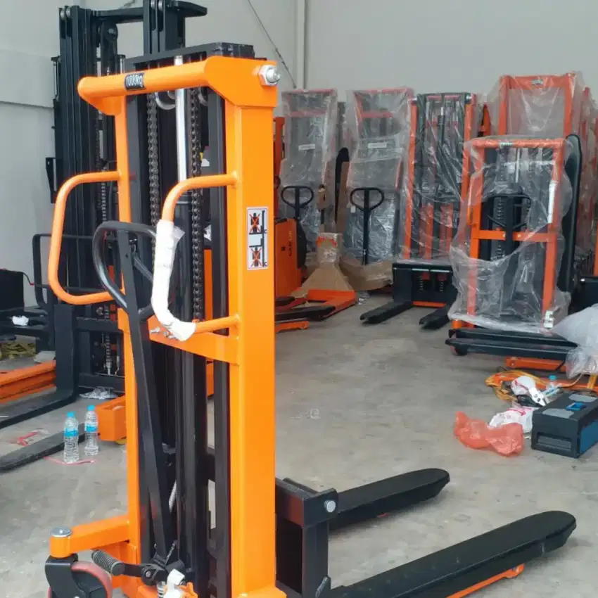 Hand Lift Stacker Manual Cap 1 Ton dan 2 Ton Lift 1.6 Meter - 3 Meter