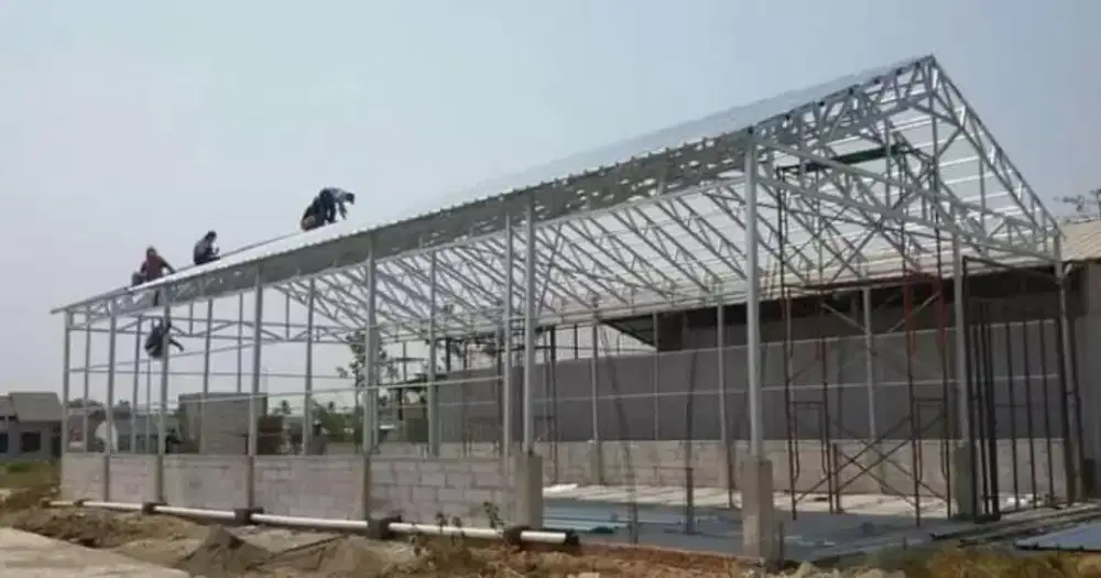 Rangka atap rumah dan gudang