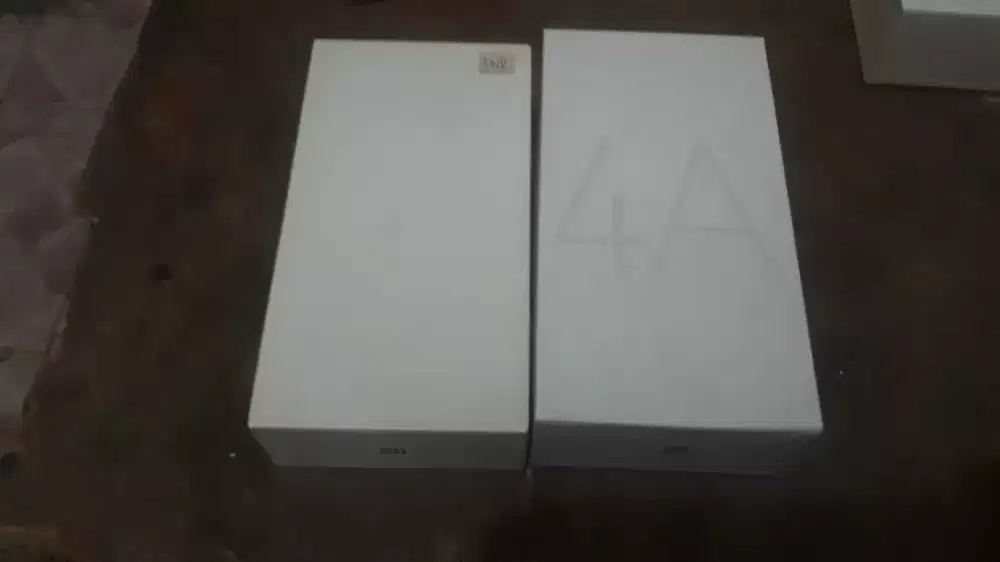 Kardus bekas hp xiaomi redmi 4a