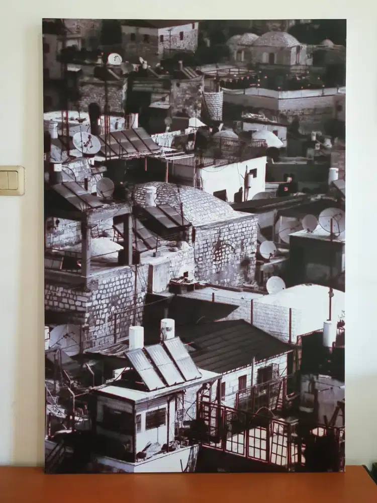 Lukisan pigora hiasan dinding apartment